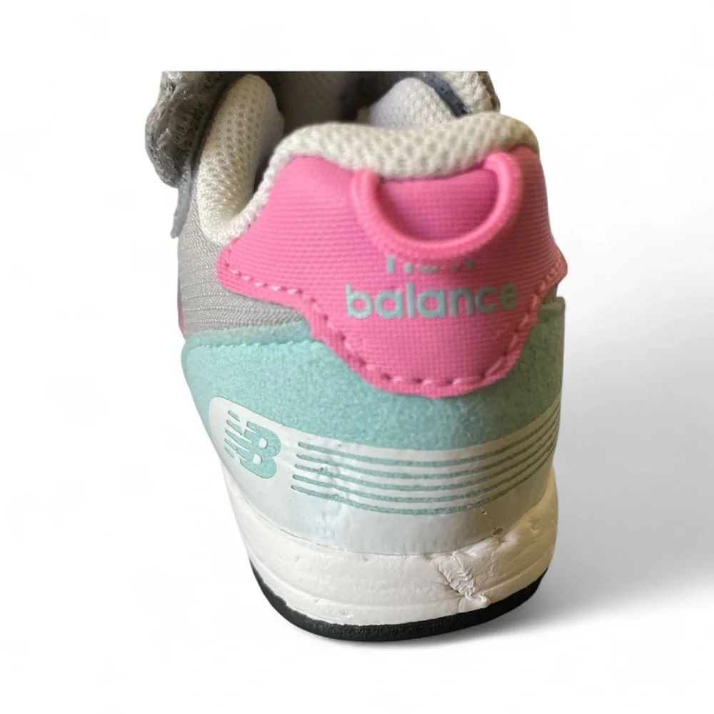 New Balance Kids' Gray and Pink Sneakers - Picture 3 of 4